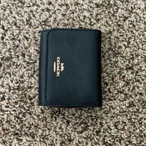 Small Trifold Wallet